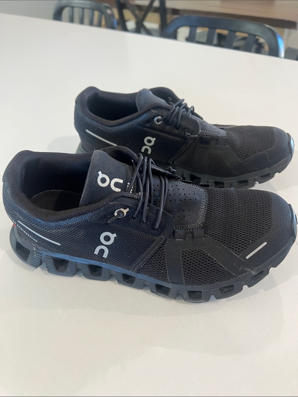 On cloud women shoes size 7